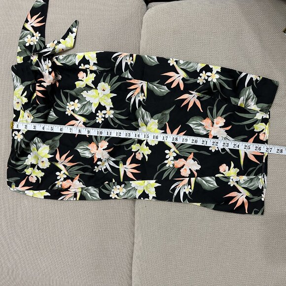 H&M DIVIDED Floral Wrap Skirt Size 4 - Picture 11 of 11